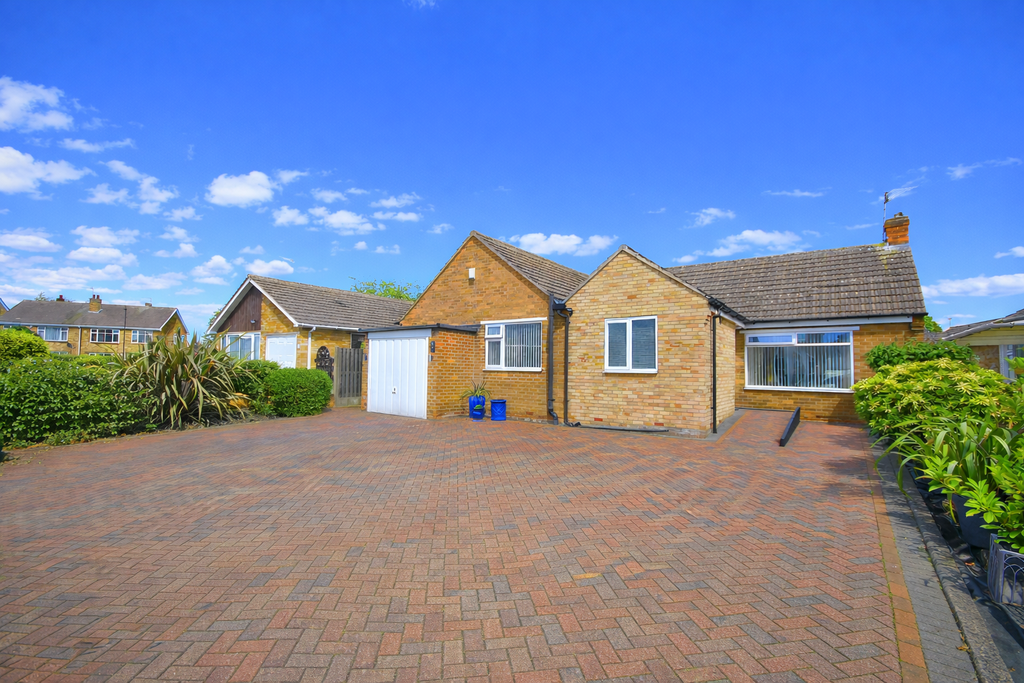 Property photo 1 of 29 Front 2