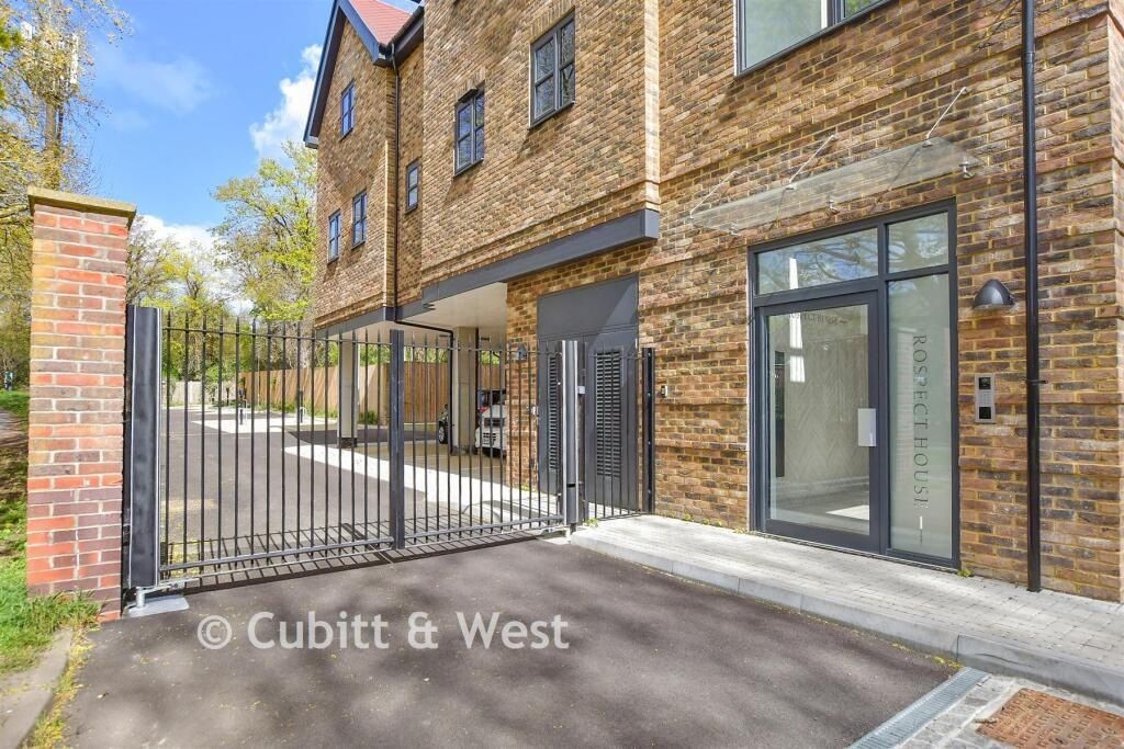 Property photo 1 of 14 12