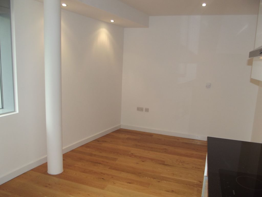 Property photo 3 of 11 Living Area