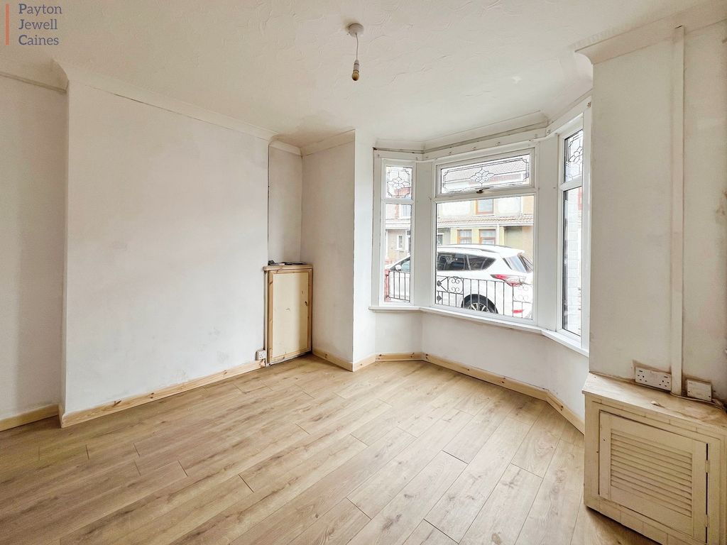 Property photo 2 of 14 Not Specified