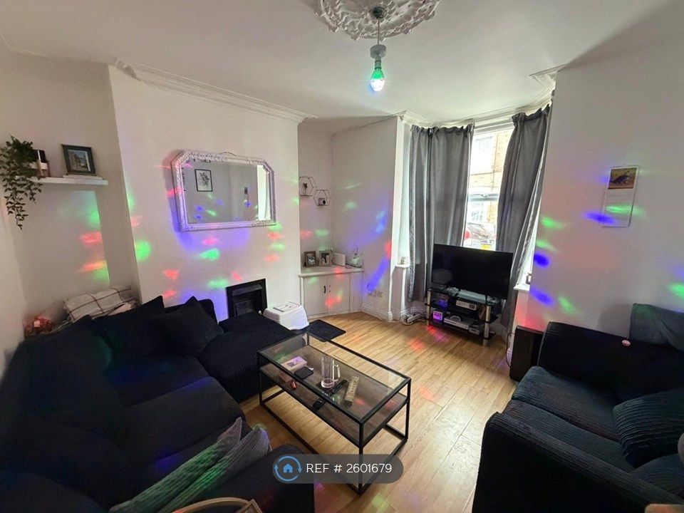 Property photo 2 of 5