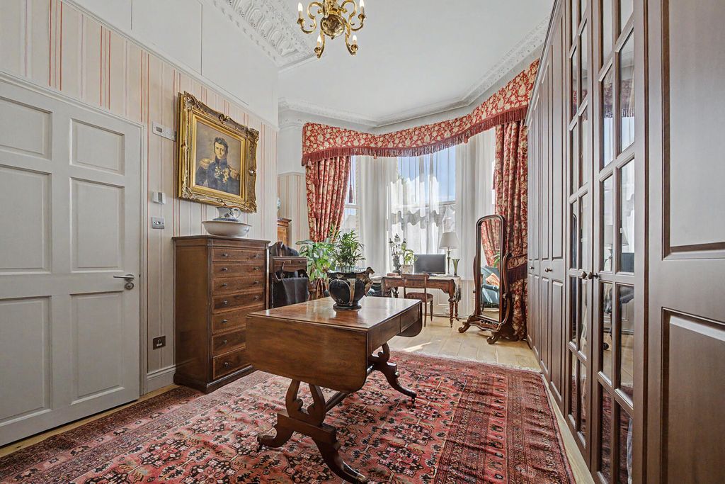 Additional image 9 of 3 bed flat for saleThe Drive, Hove BN3