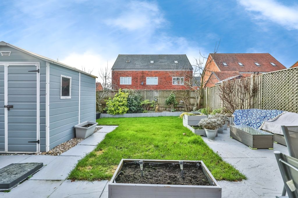 Property photo 2 of 24