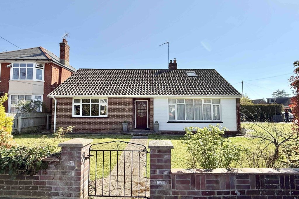 Property photo 2 of 20 Gallery