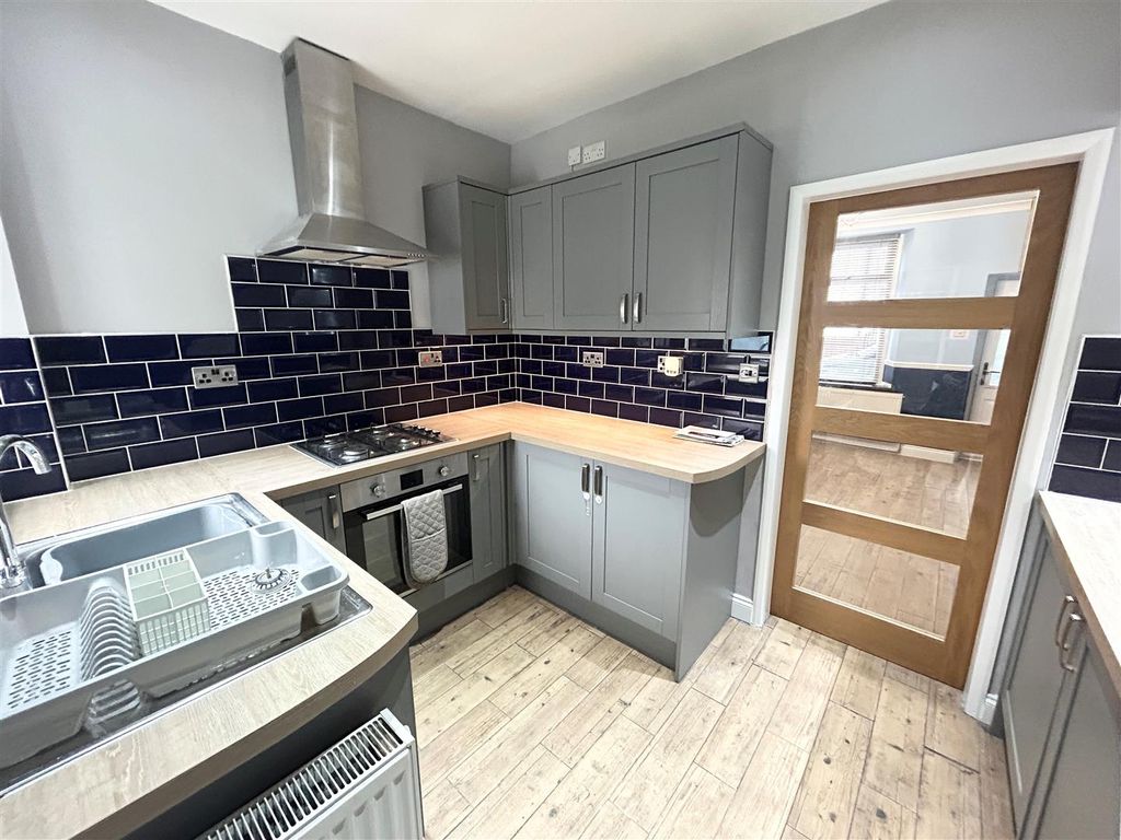 Property photo 3 of 11 3.Jpg