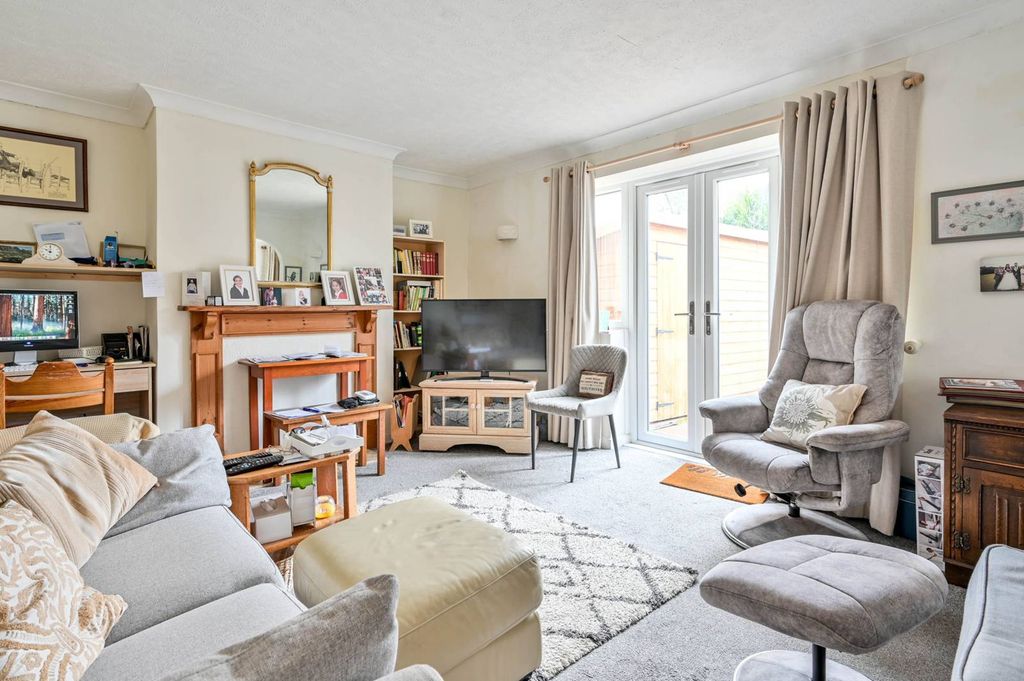 Property photo 3 of 17