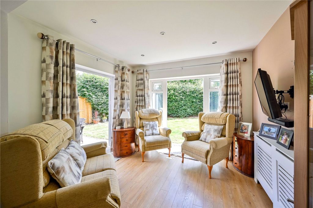 Property photo 2 of 22 Picture No. 39