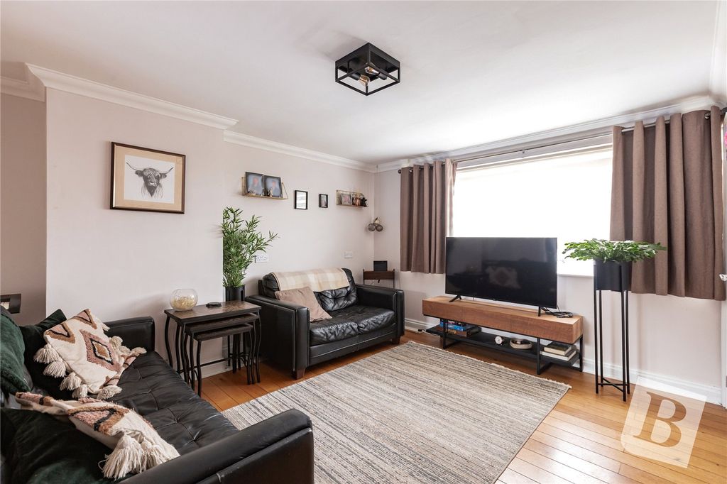 Property photo 2 of 18 Picture 2