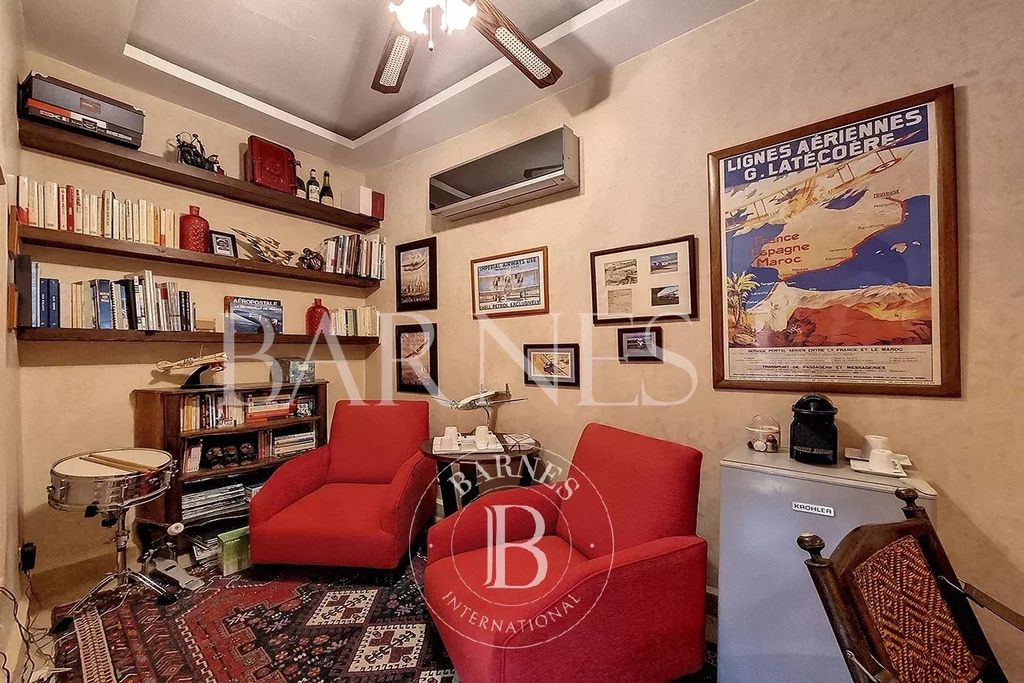 Property photo 3 of 31
