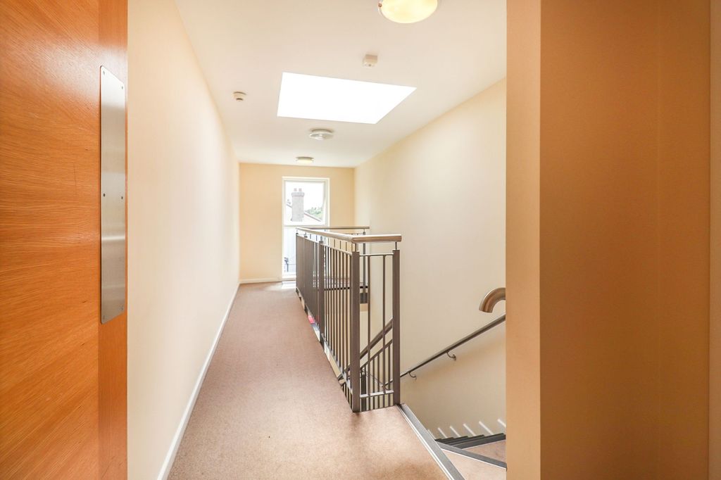 Property photo 2 of 16 Communal Hall