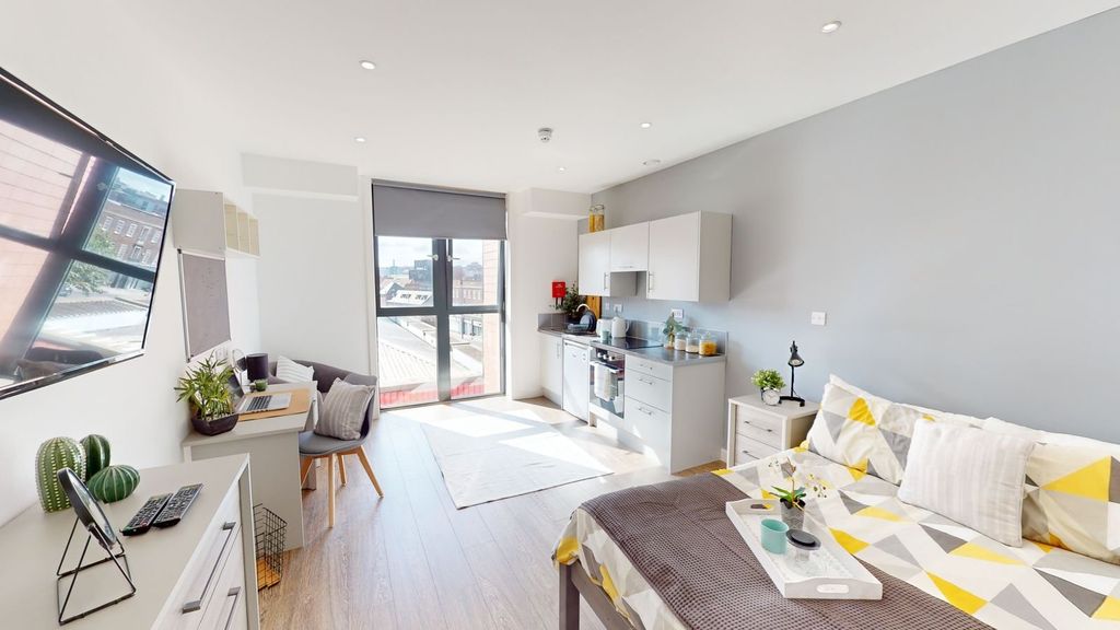 Property photo 1 of 8 Picture No. 10