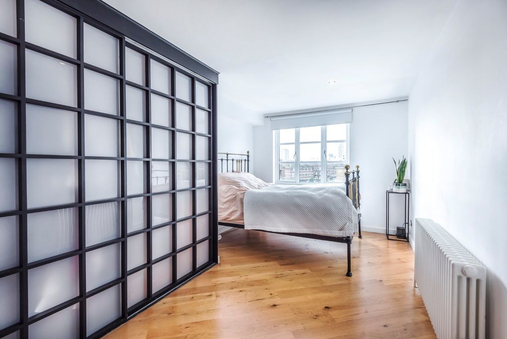 Property photo 3 of 17 Picture No. 10