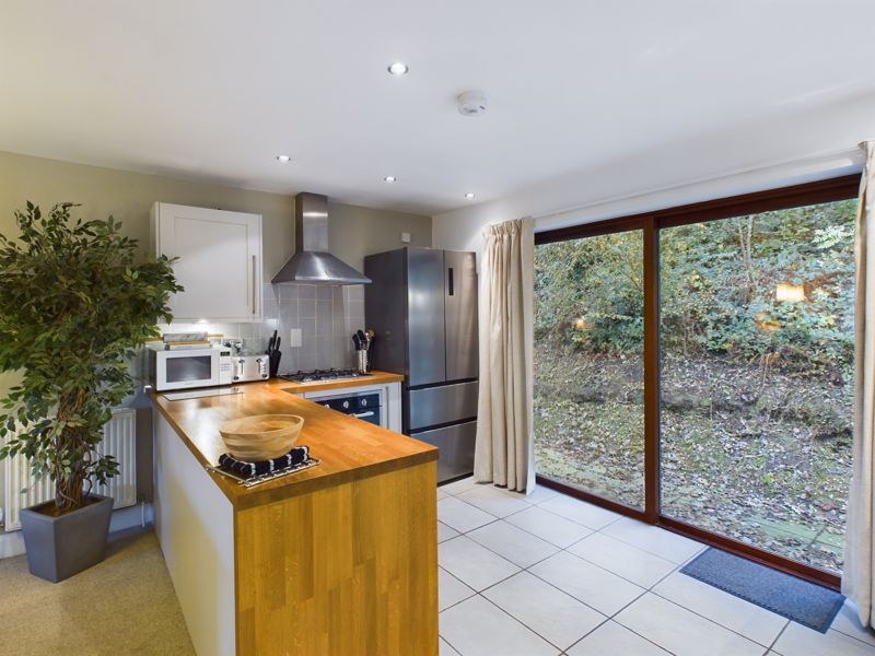 Property photo 2 of 23 Kitchen