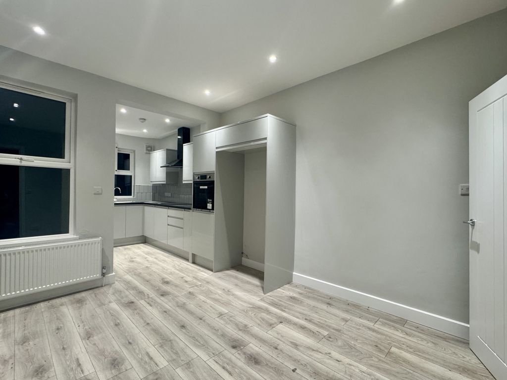 Property photo 1 of 9 Best Letting Agent In Sheffield