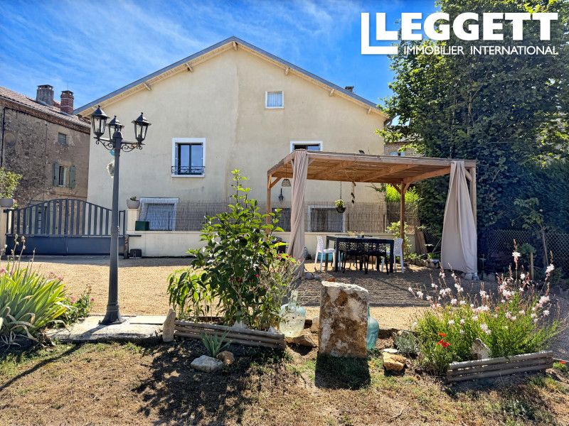 Property photo 1 of 10