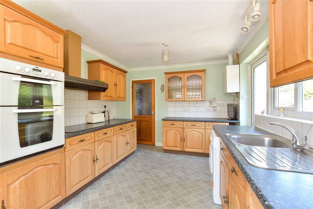 Property photo 2 of 17 Kitchen/Dining Room
