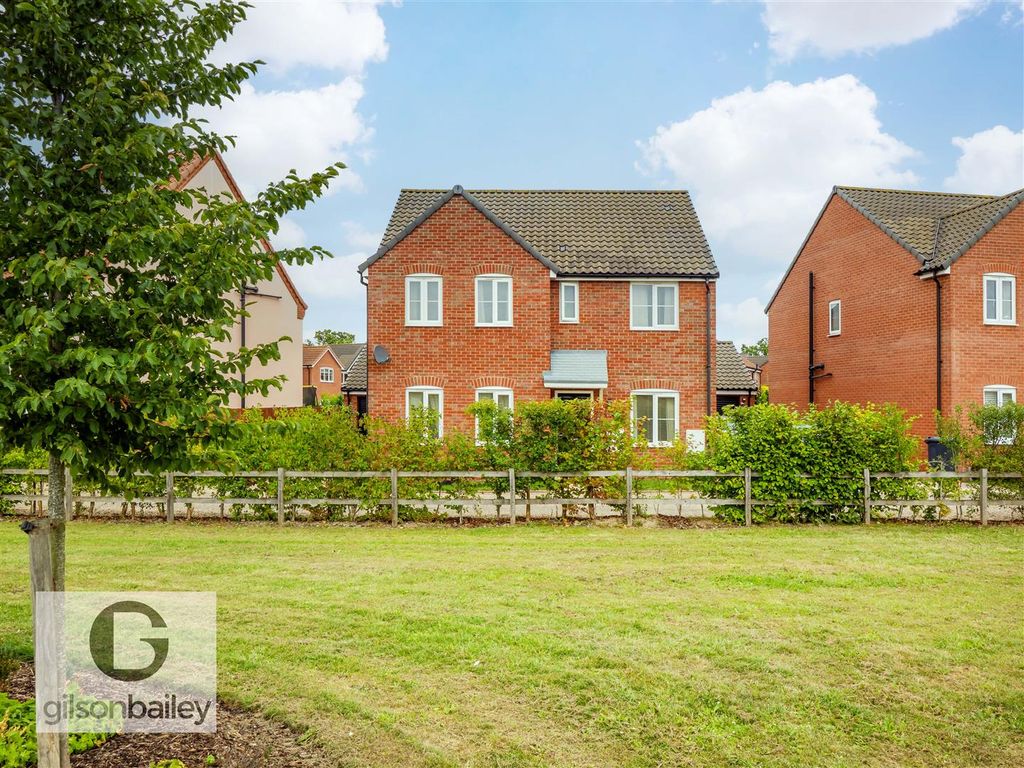 Property photo 2 of 37 2Edithcavellclose-20.Jpg