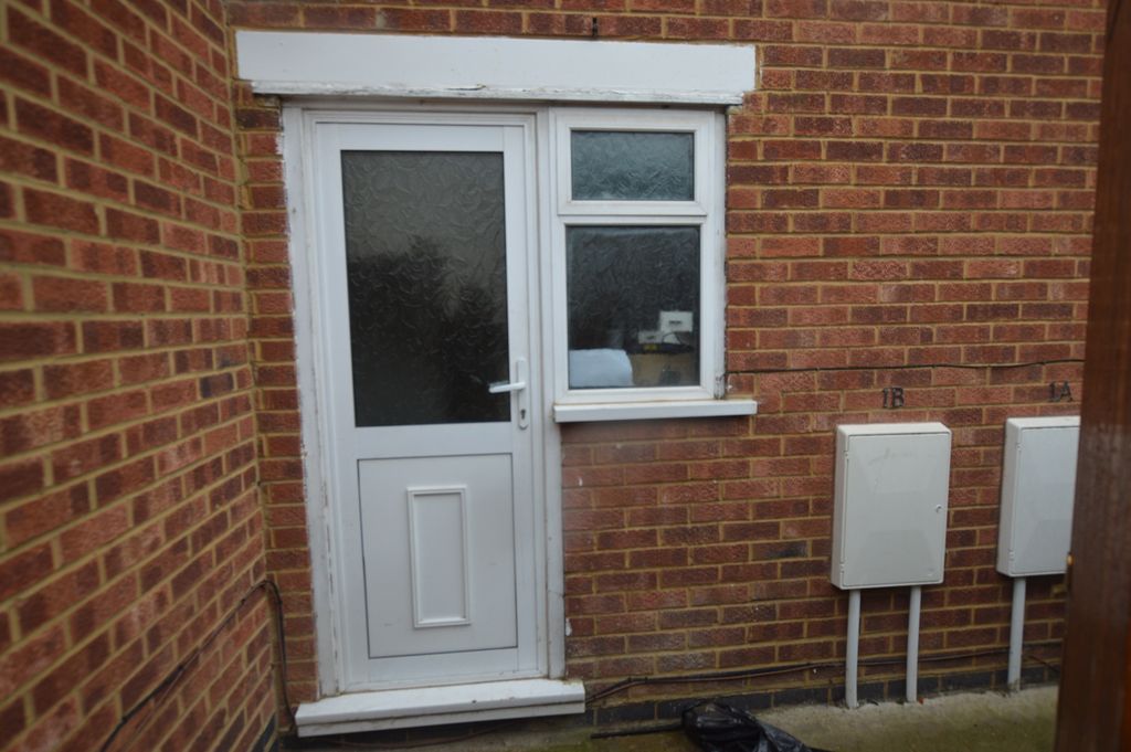 Property photo 1 of 3