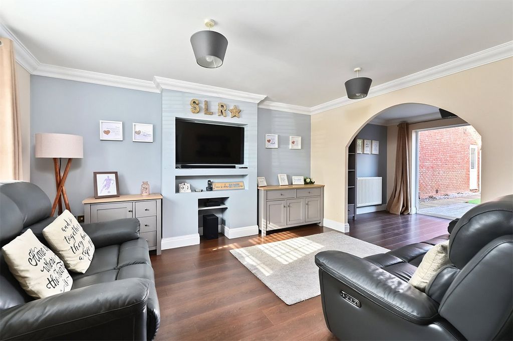 Property photo 3 of 12 Picture No. 09