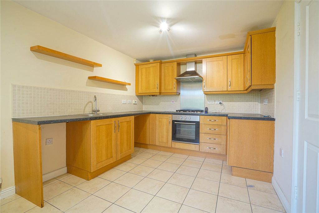 Property photo 3 of 17 Picture No. 09
