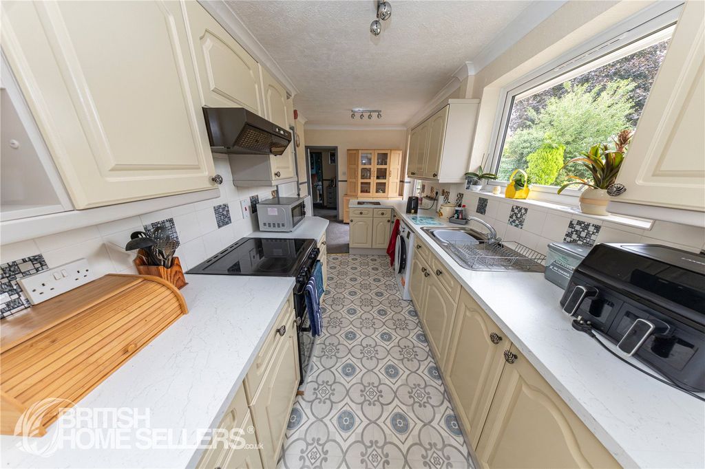 Property photo 3 of 23 3