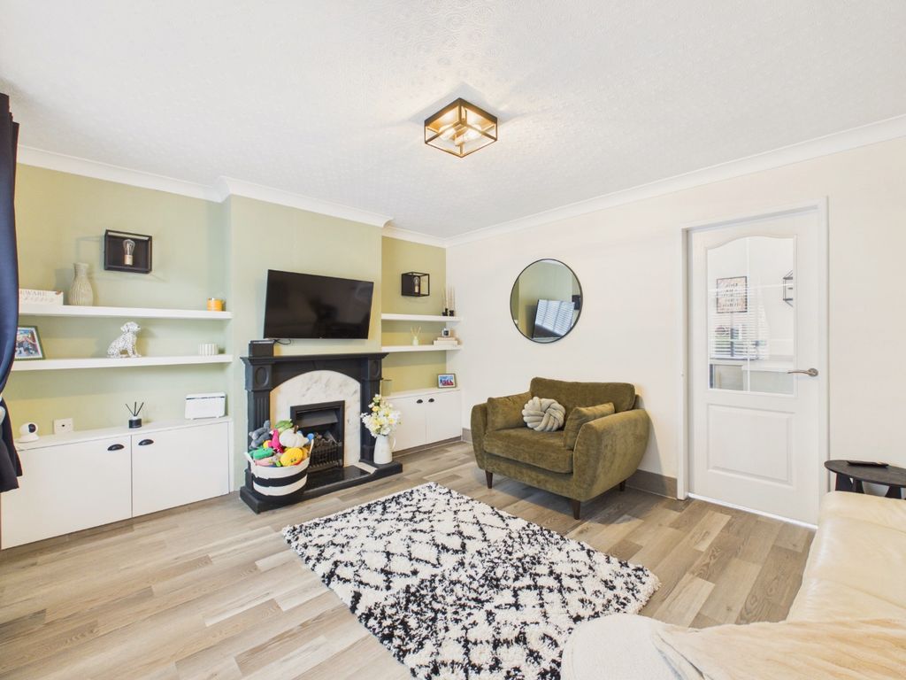 Property photo 1 of 19 5248073