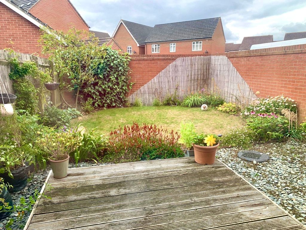 Property photo 2 of 13
