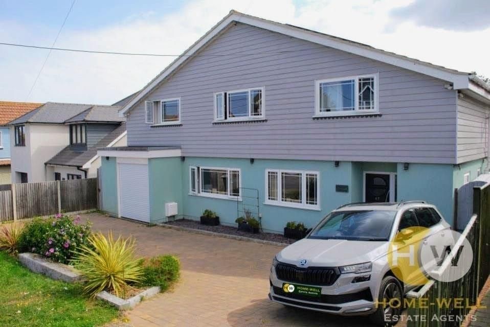 Property photo 1 of 20 Fvlynmouth.Jpg