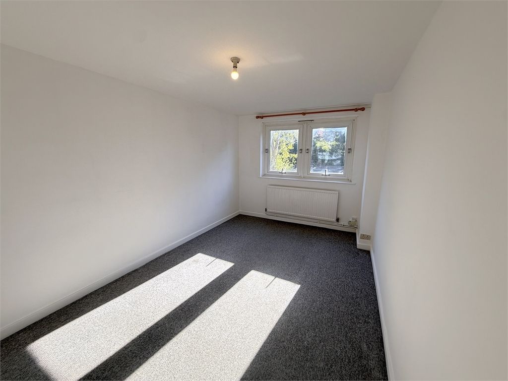 Property photo 3 of 5 Picture 3