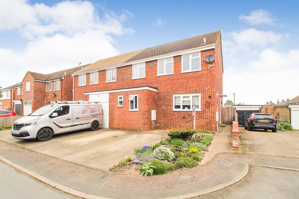 Property photo 1 of 20 Front