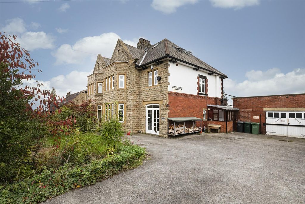 Property photo 1 of 51