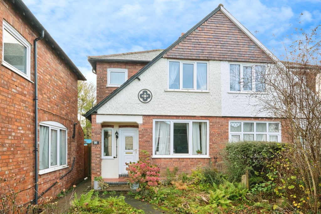 Property photo 1 of 14 Front View