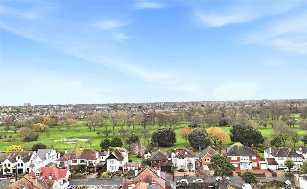 Property photo 2 of 21 Picture No. 44