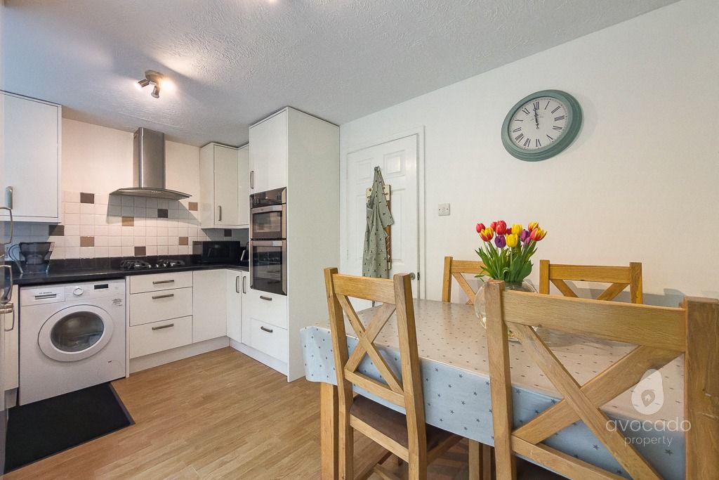 Property photo 3 of 14 5184415