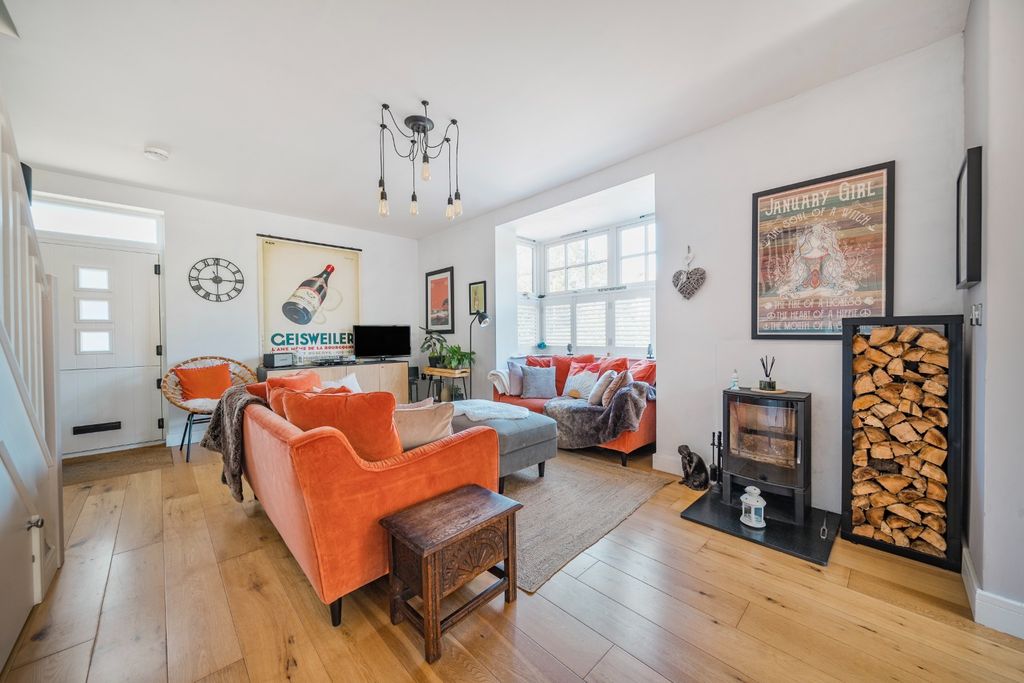 Property photo 2 of 20 277651