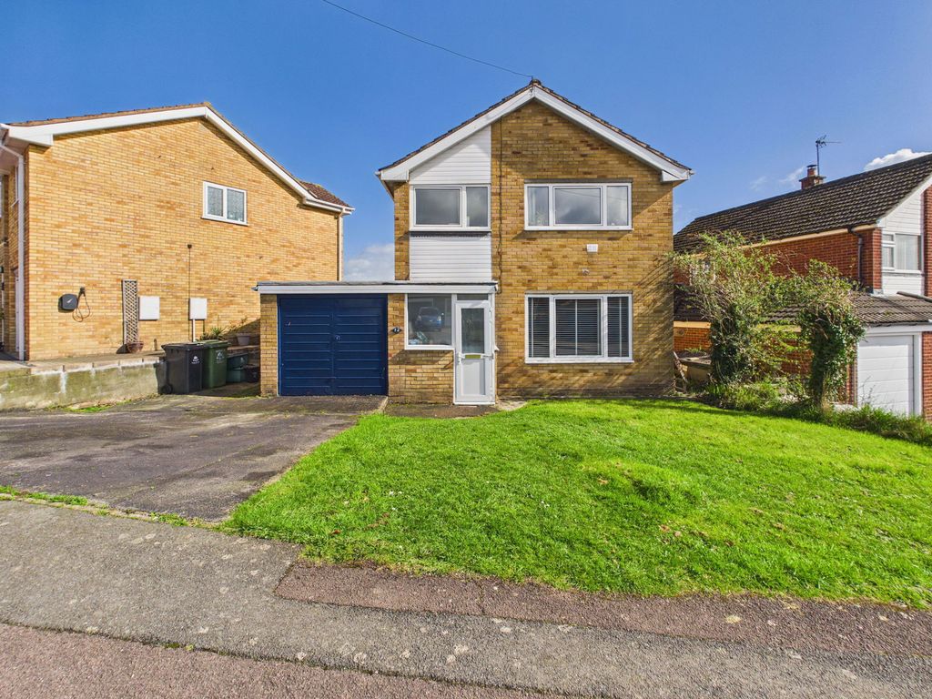 Property photo 1 of 16