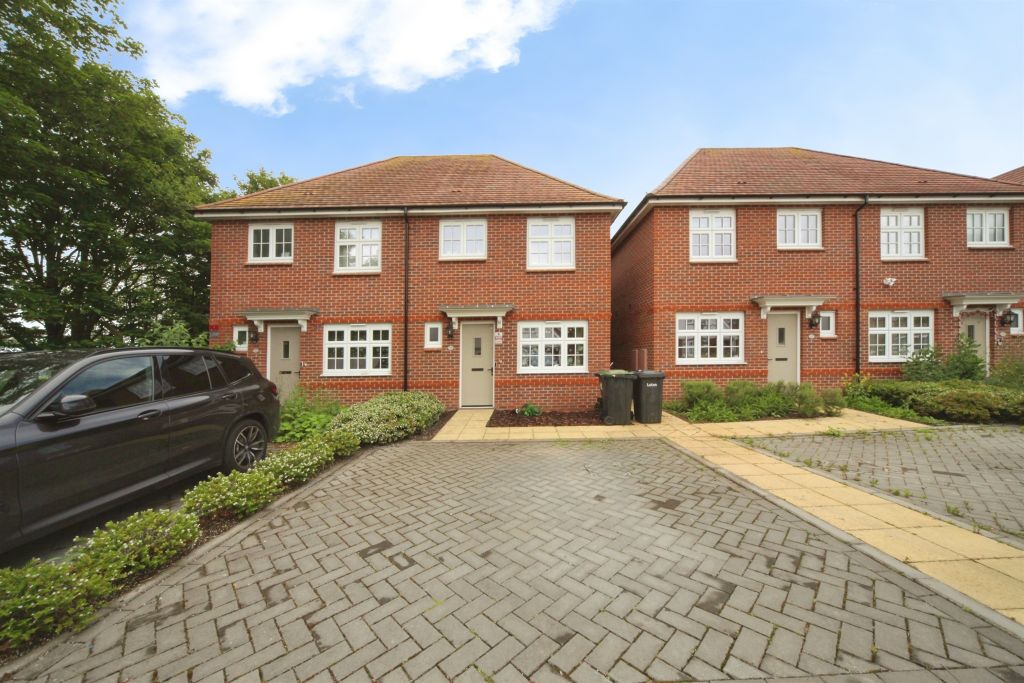 Property photo 2 of 15