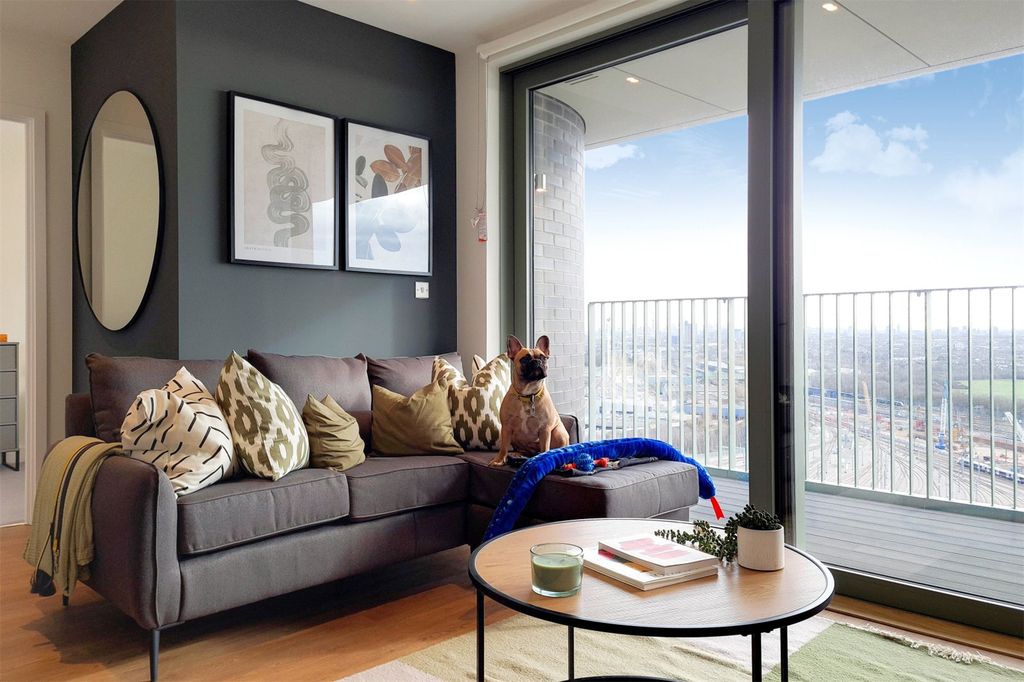 Property photo 1 of 25 Picture No. 02