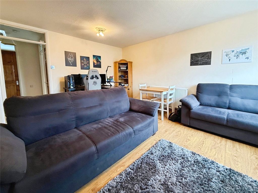 Property photo 2 of 7 Picture No. 26