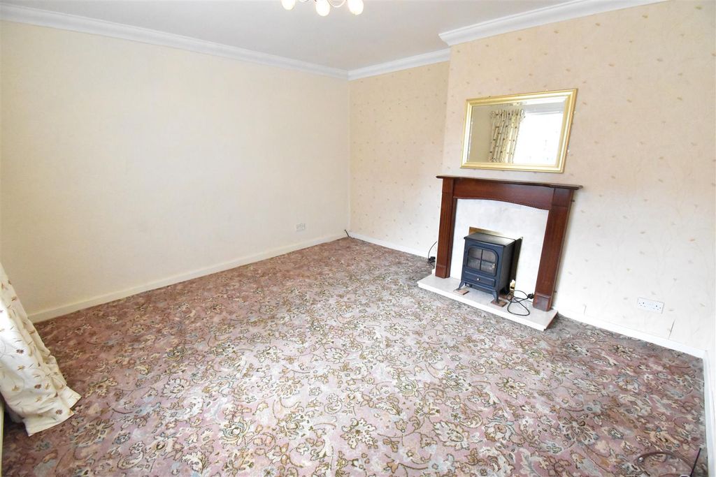 Property photo 2 of 9 2.Jpg