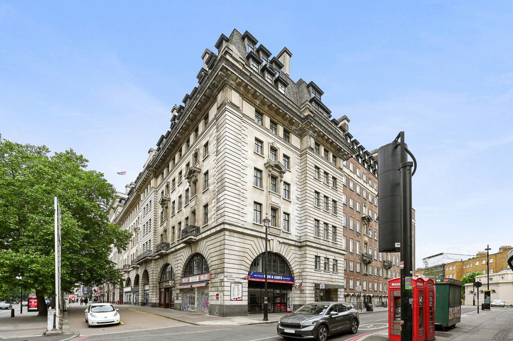 Property photo 1 of 11 Farley Court, Allsop Place, Marylebone, London Nw1