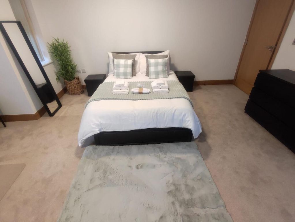 Property photo 1 of 29 Bedroom