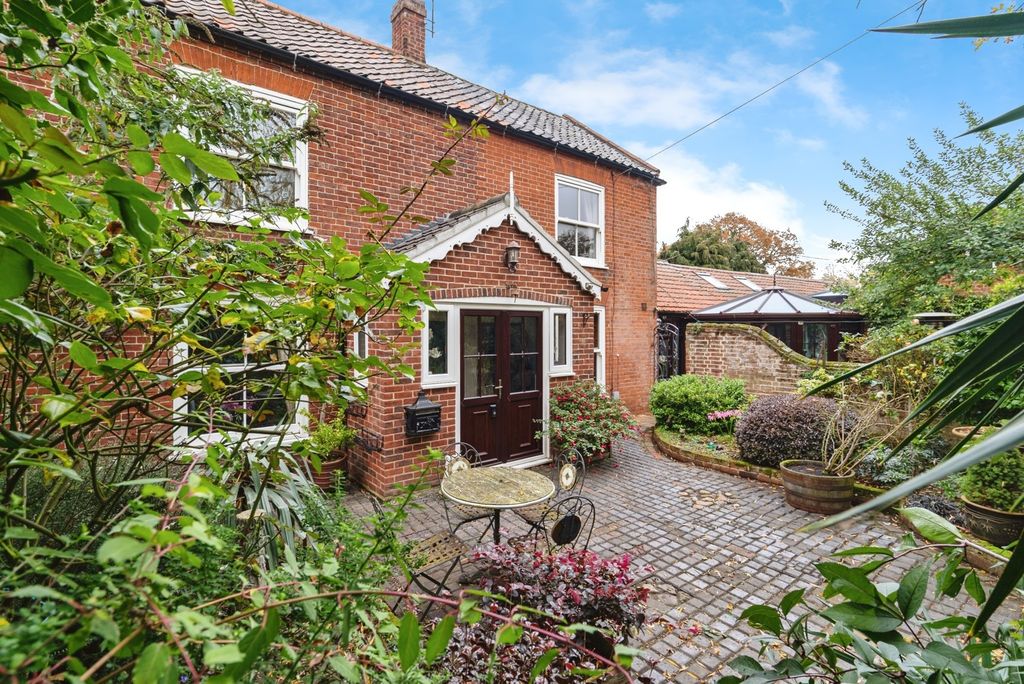 Property photo 1 of 37 Photo