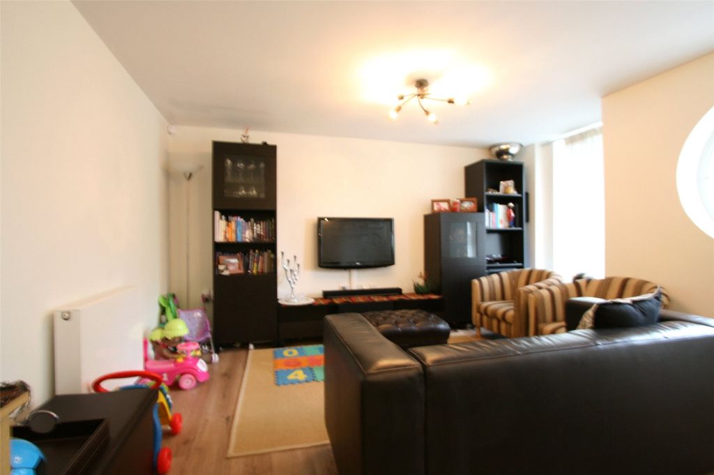 Property photo 3 of 14 Picture No. 11