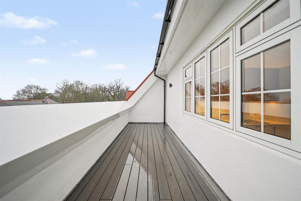 Property photo 2 of 14 2.Jpg