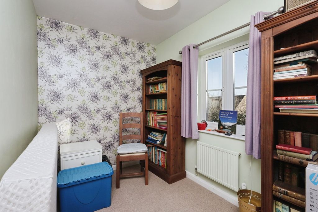 Additional image 14 of 4 bed detached house for saleMagnolia Close, Heathfield, East Sussex TN21