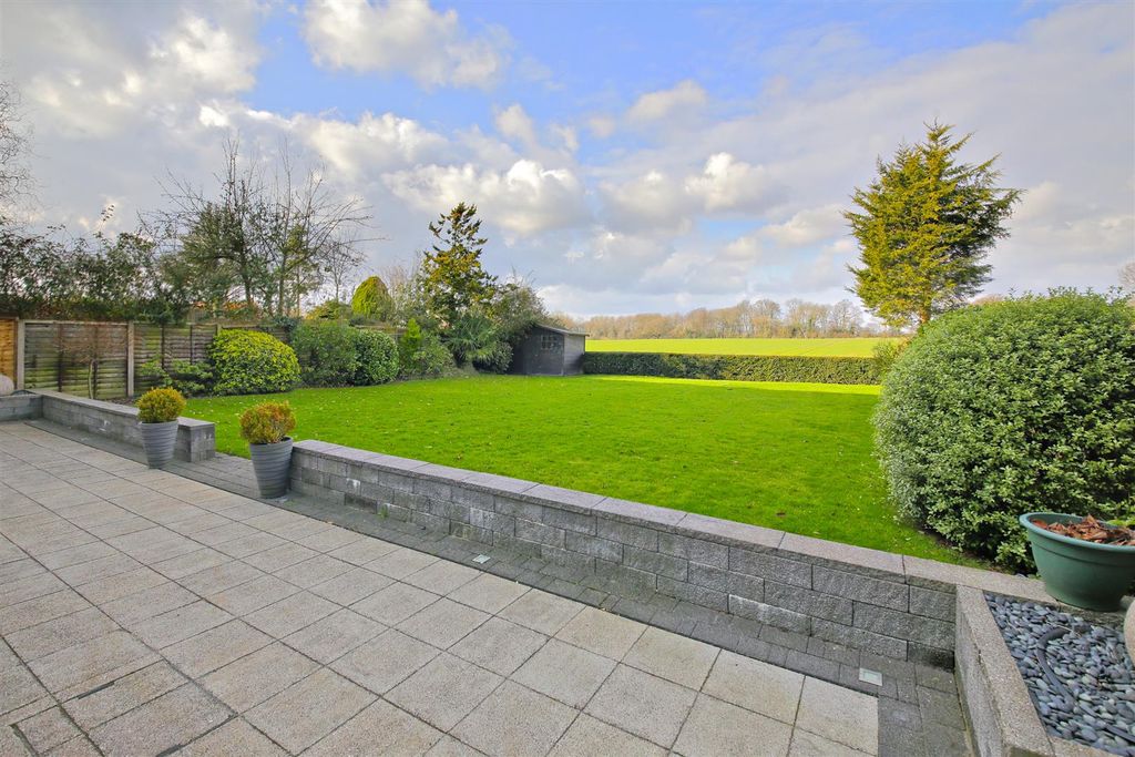 Property photo 2 of 18 0037.Jpg