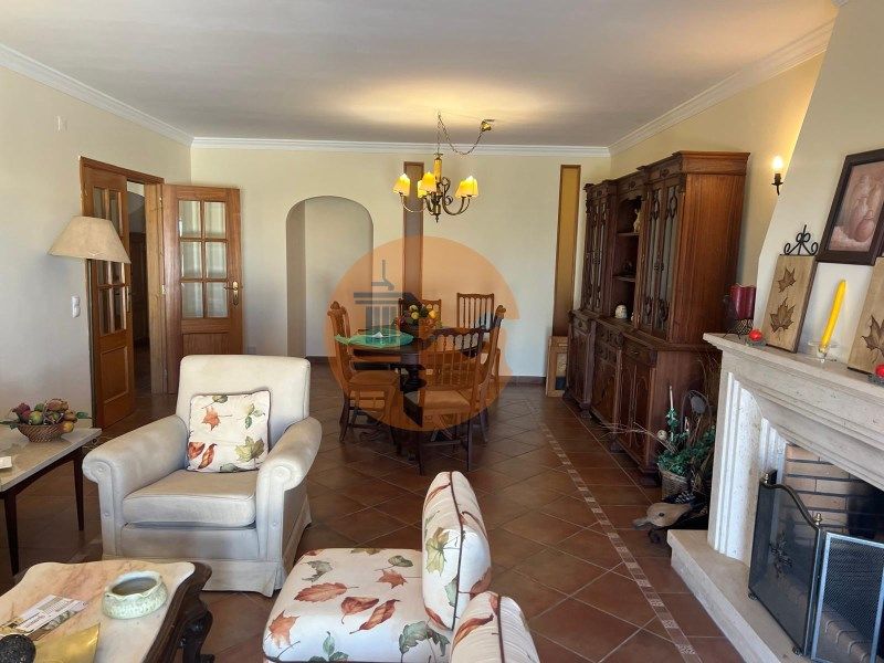 Property photo 3 of 65