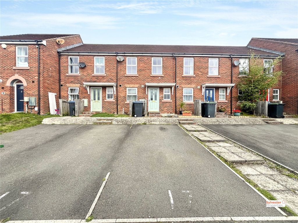 Property photo 2 of 14 Picture No. 18