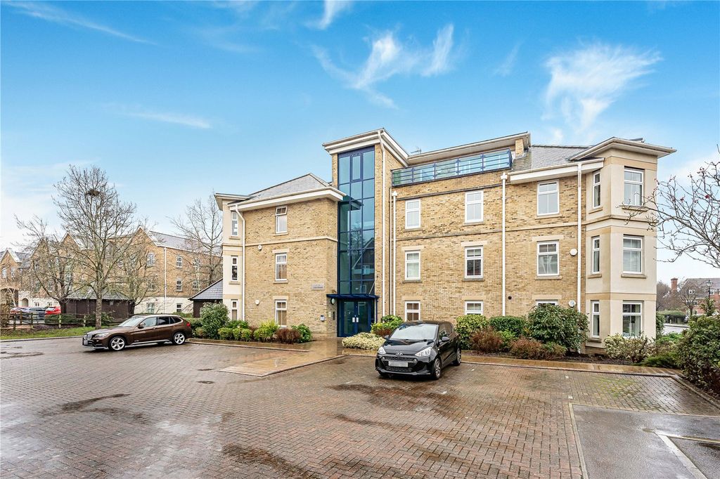 Property photo 1 of 9 Picture No. 10